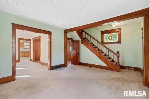 3217 Park 16th St, Moline, IL 61265 photo 9