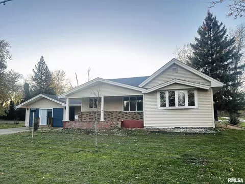214 NE 6th Ave, Galva, IL 61434