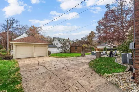 1314 29th St, Moline, IL 61265 photo 19