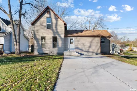 511 13th Ave #A, Orion, IL 61273