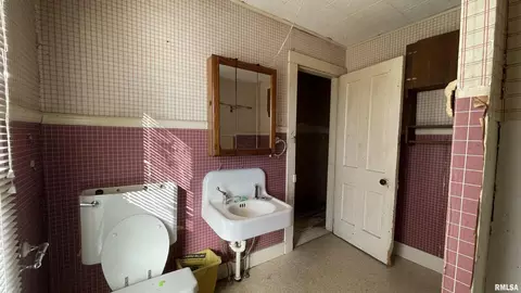 603 E Carter St, Marion, IL 62959 photo 15