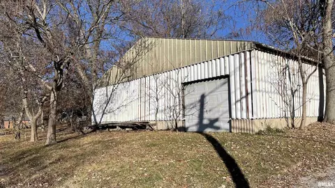 603 E Carter St, Marion, IL 62959 photo 19