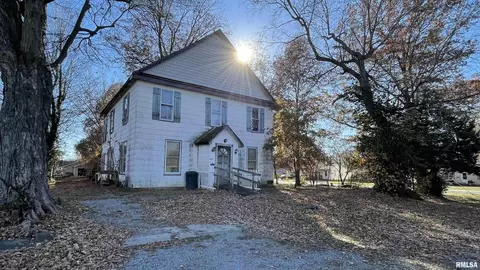 603 E Carter St, Marion, IL 62959