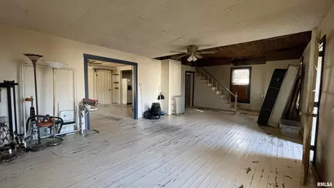 603 E Carter St, Marion, IL 62959 photo 4