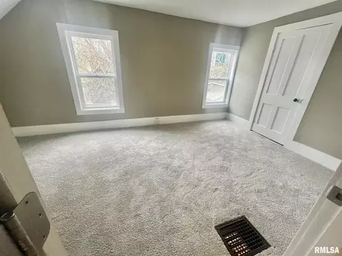 203 Eustis St, Kewanee, IL 61443 photo 14