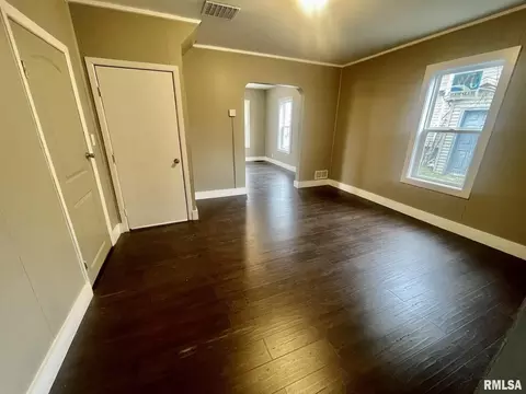 203 Eustis St, Kewanee, IL 61443 photo 7