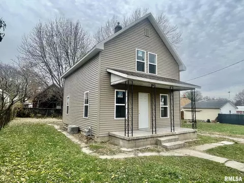 203 Eustis St, Kewanee, IL 61443 photo 3