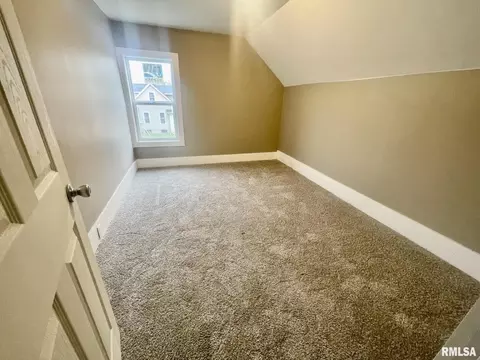 203 Eustis St, Kewanee, IL 61443 photo 13