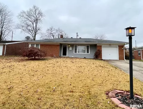 1008 Castellano Ave, Marion, IL 62959