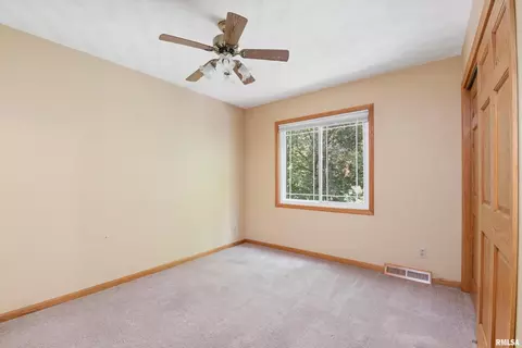 3518 39th St, Moline, IL 61265 photo 20