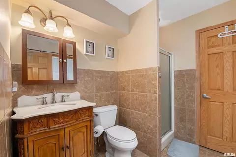 3518 39th St, Moline, IL 61265 photo 28