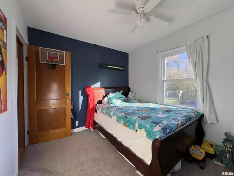 3225 6th St, Moline, IL 61265 photo 16