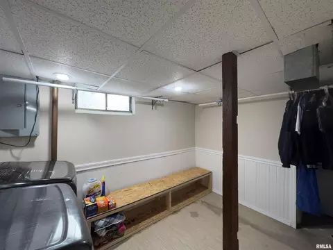 3225 6th St, Moline, IL 61265 photo 23