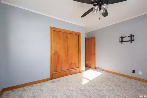 1809 36th St, Moline, IL 61265 photo 23