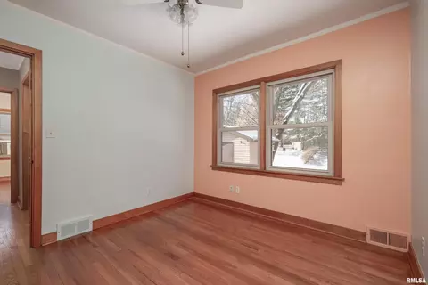 1809 36th St, Moline, IL 61265 photo 16