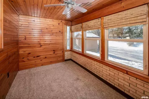 1809 36th St, Moline, IL 61265 photo 14