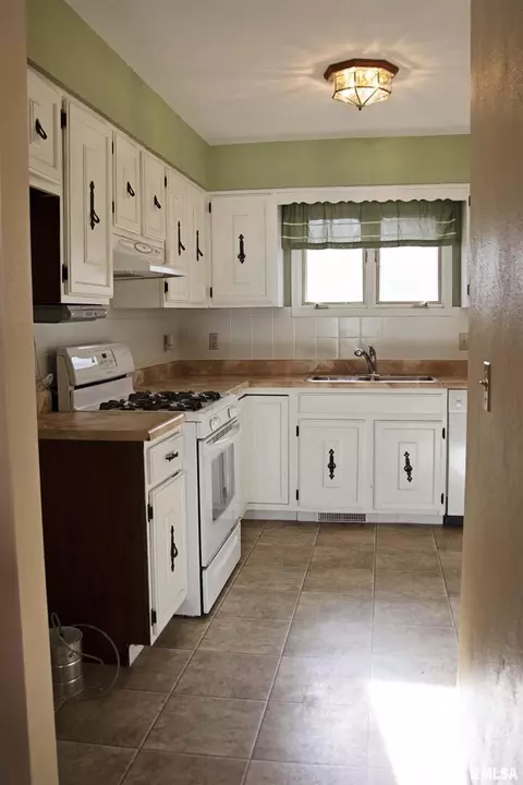 908 5th St #A, Hampton, IL 61256 photo 5