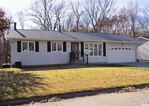 908 5th St #A, Hampton, IL 61256 photo 2