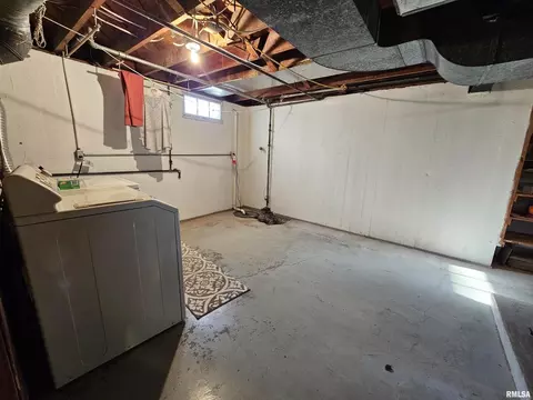 2418 32nd St, Moline, IL 61265 photo 24