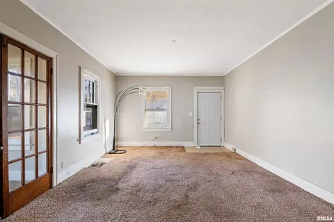 1117 17th Ave, Moline, IL 61265 photo 6