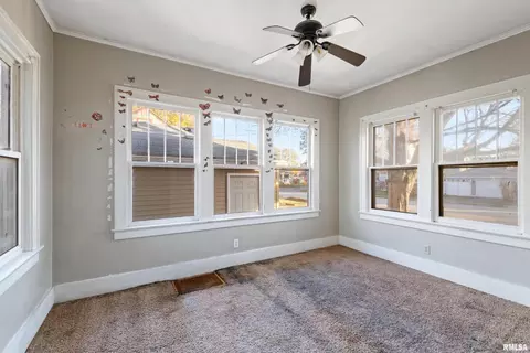 1117 17th Ave, Moline, IL 61265 photo 9