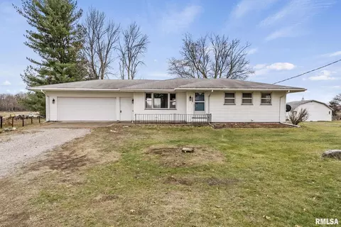 477 85th Ave, New Boston, IL 61272
