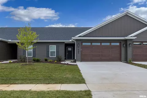 445 N 3rd Ave, Eldridge, IA 52748