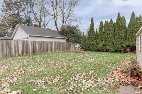 963 40th St, Moline, IL 61265 photo 26