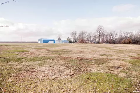 981 247th St, Viola, IL 61486 photo 31