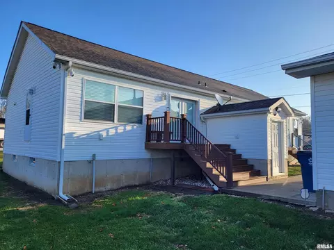 145 S Jackson St, Kinderhook, IL 62345 photo 12