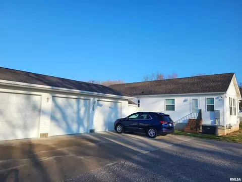 145 S Jackson St, Kinderhook, IL 62345 photo 14