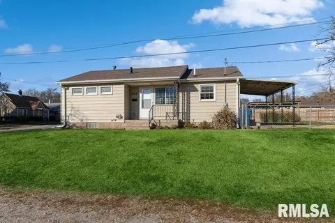 2103 4th Ave, East Moline, IL 61244