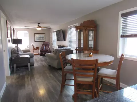 1601 14th St, Silvis, IL 61282 photo 6