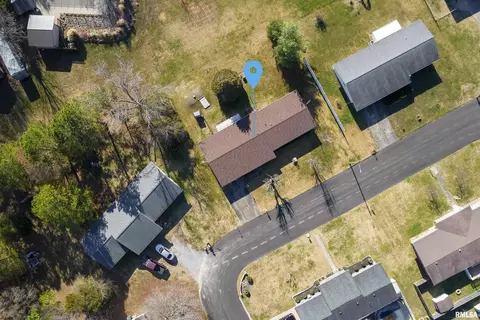 908 Fairlane Dr, Marion, IL 62959 photo 28