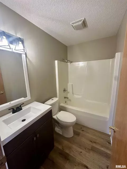 1105 29th Ave, Silvis, IL 61282 photo 22