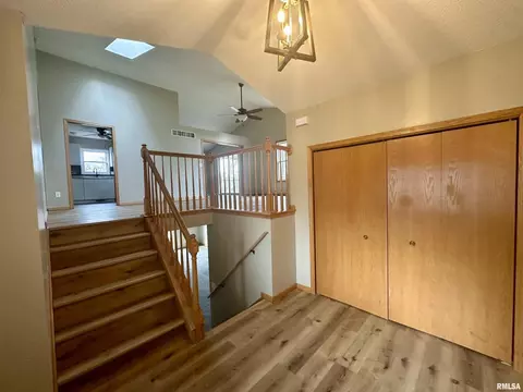 1105 29th Ave, Silvis, IL 61282 photo 6