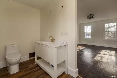 1406 W Main St, Marion, IL 62959 photo 16