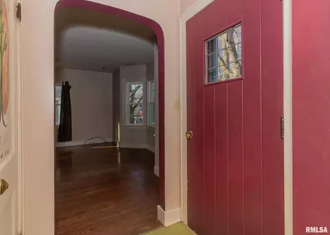 2210 11th Ave, Moline, IL 61265 photo 8