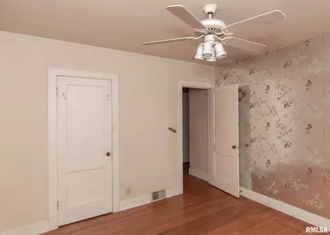 2210 11th Ave, Moline, IL 61265 photo 17