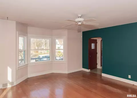 2210 11th Ave, Moline, IL 61265 photo 11