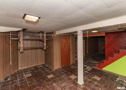 2210 11th Ave, Moline, IL 61265 photo 34