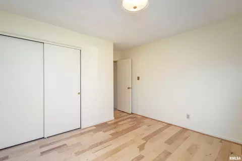 930 17th St #21, Moline, IL 61265 photo 16