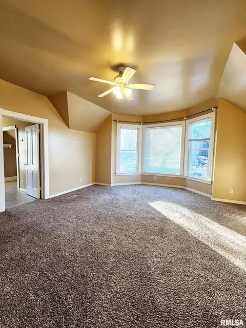 332 Cherry, Quincy, IL 62301 photo 17