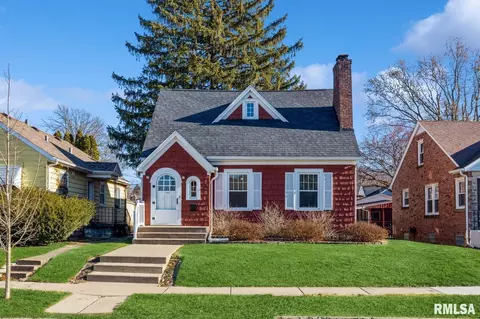 3117 Grand Ave, Davenport, IA 52803
