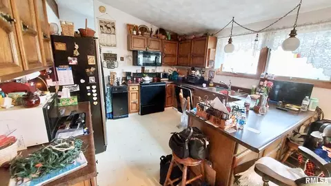 852 270th St, Viola, IL 61486 photo 12