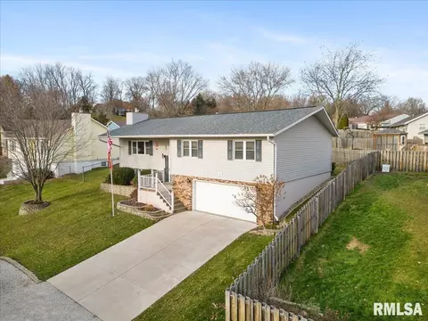 1447 35th Ave, Moline, IL 61265 photo 3