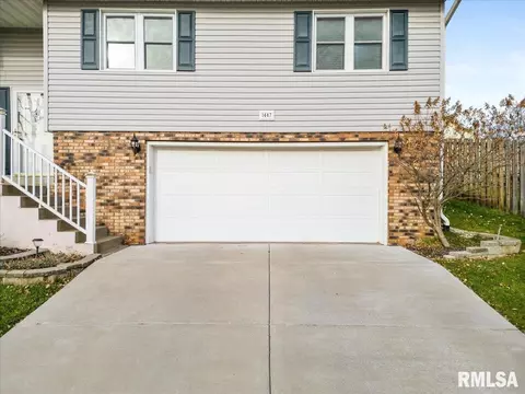 1447 35th Ave, Moline, IL 61265 photo 4