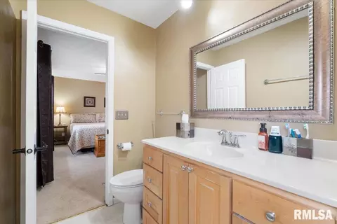 1447 35th Ave, Moline, IL 61265 photo 18