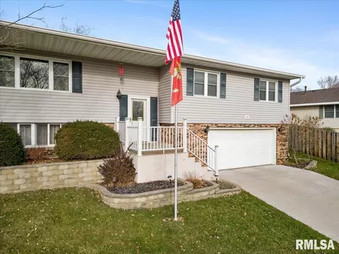 1447 35th Ave, Moline, IL 61265 photo 2