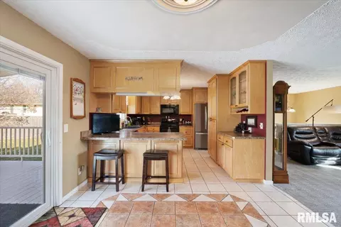 1447 35th Ave, Moline, IL 61265 photo 9